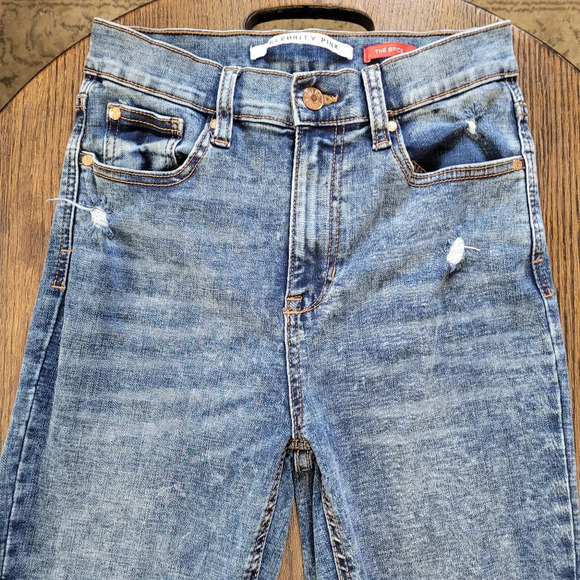 Celebrity Pink The Spice Hi-Rise Distressed Skinny Jeans Size Junior's 5 - Picture 5 of 13
